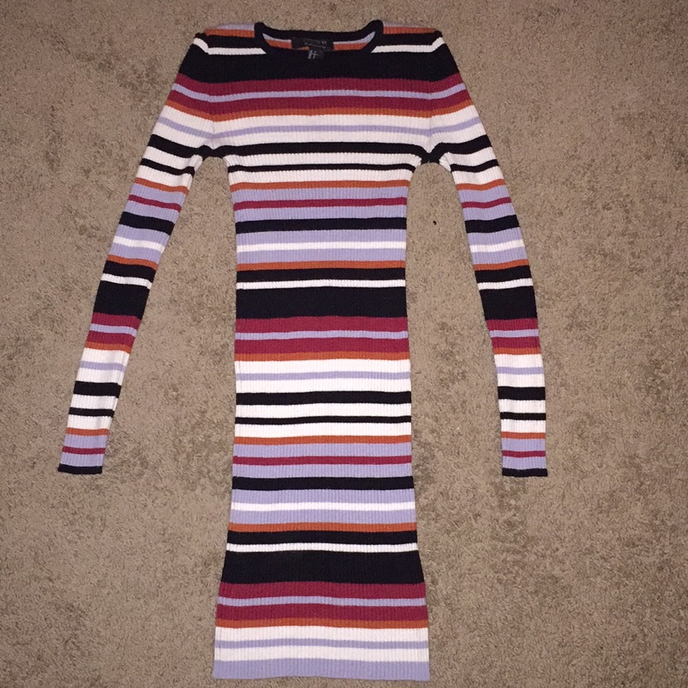 SZ small forever 21 stretchy knit dress